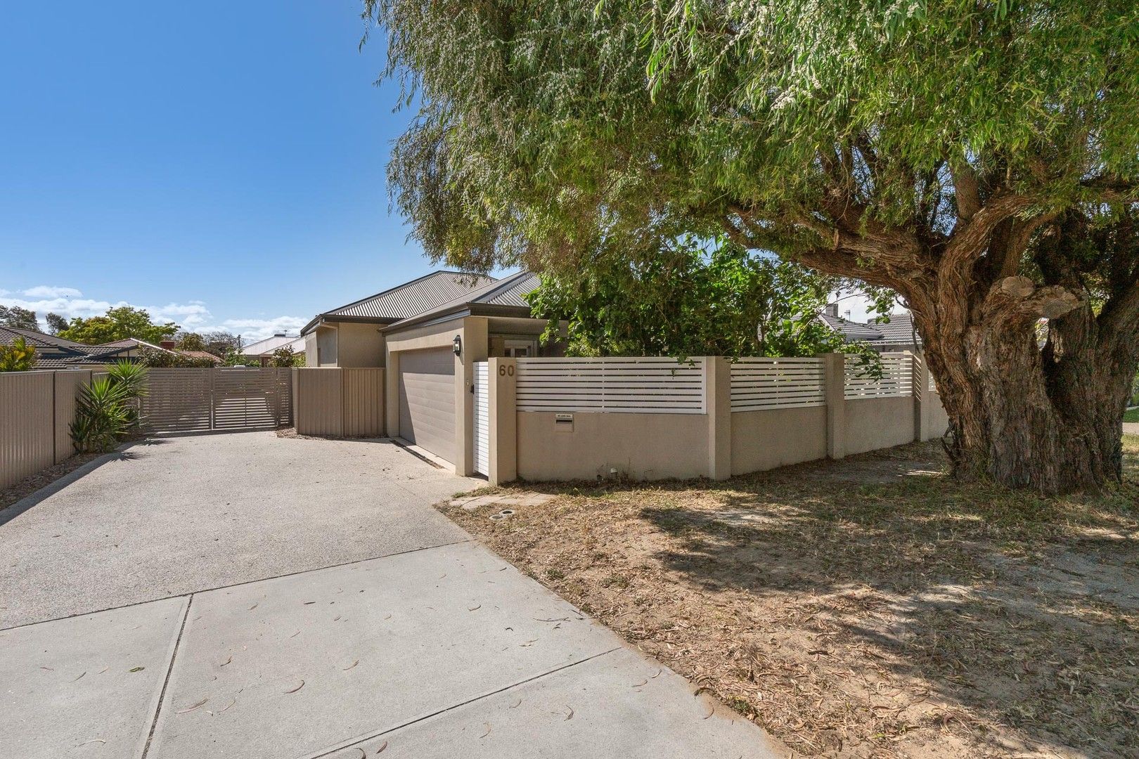 3 bedrooms House in 60 Rome Road MELVILLE WA, 6156