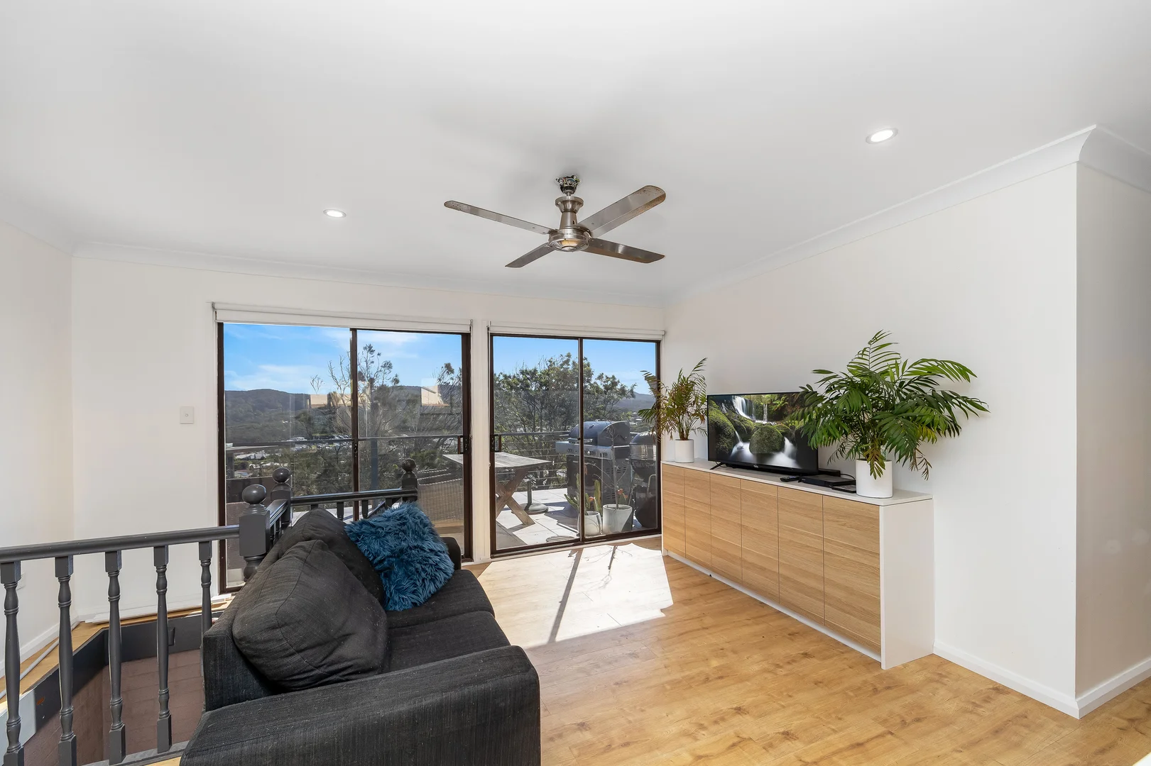 Additional image 3 of 13 Yakaloo Crescent, Forresters Beach NSW 2260