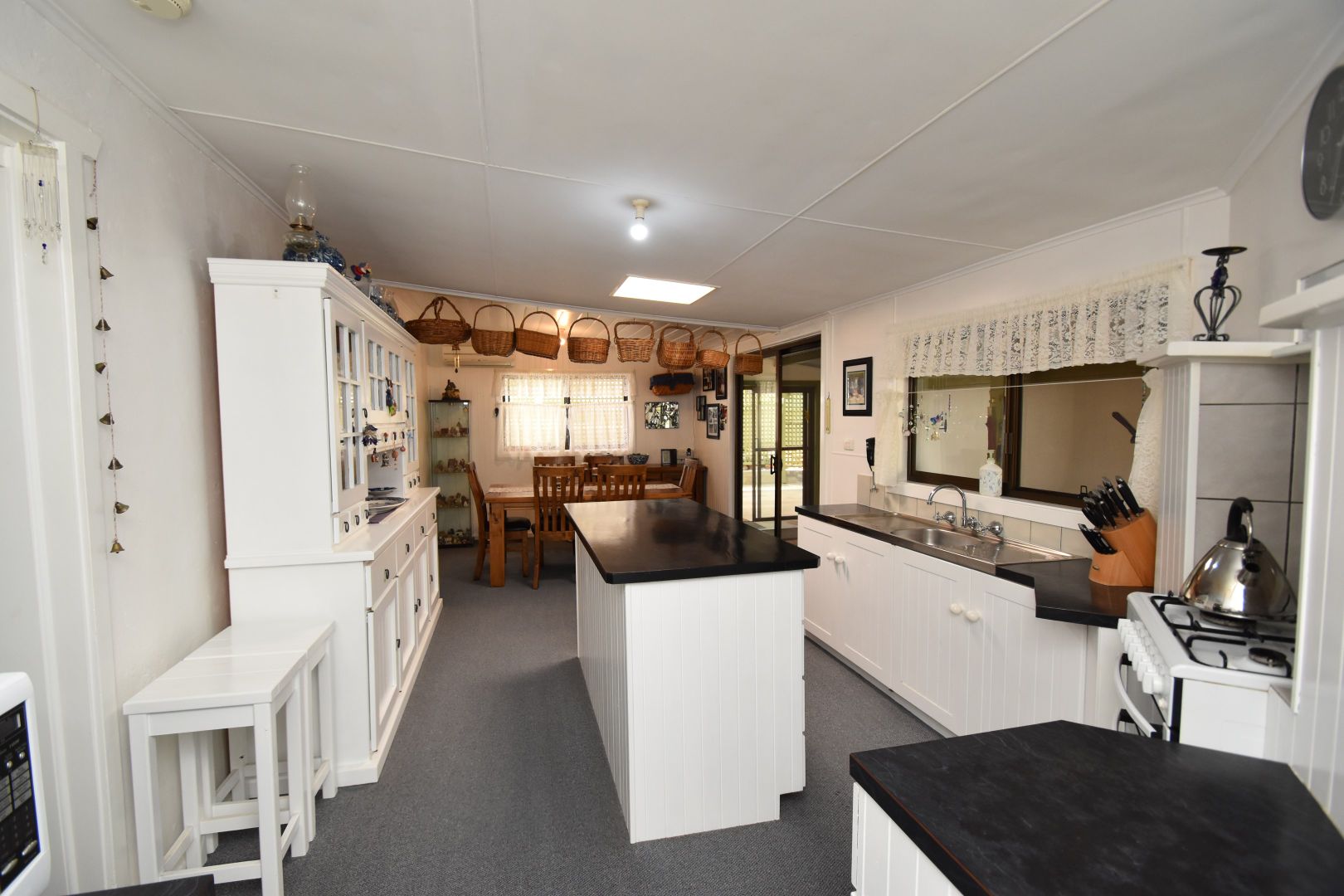 32 Franklin Street, Kingscote SA 5223, Image 2