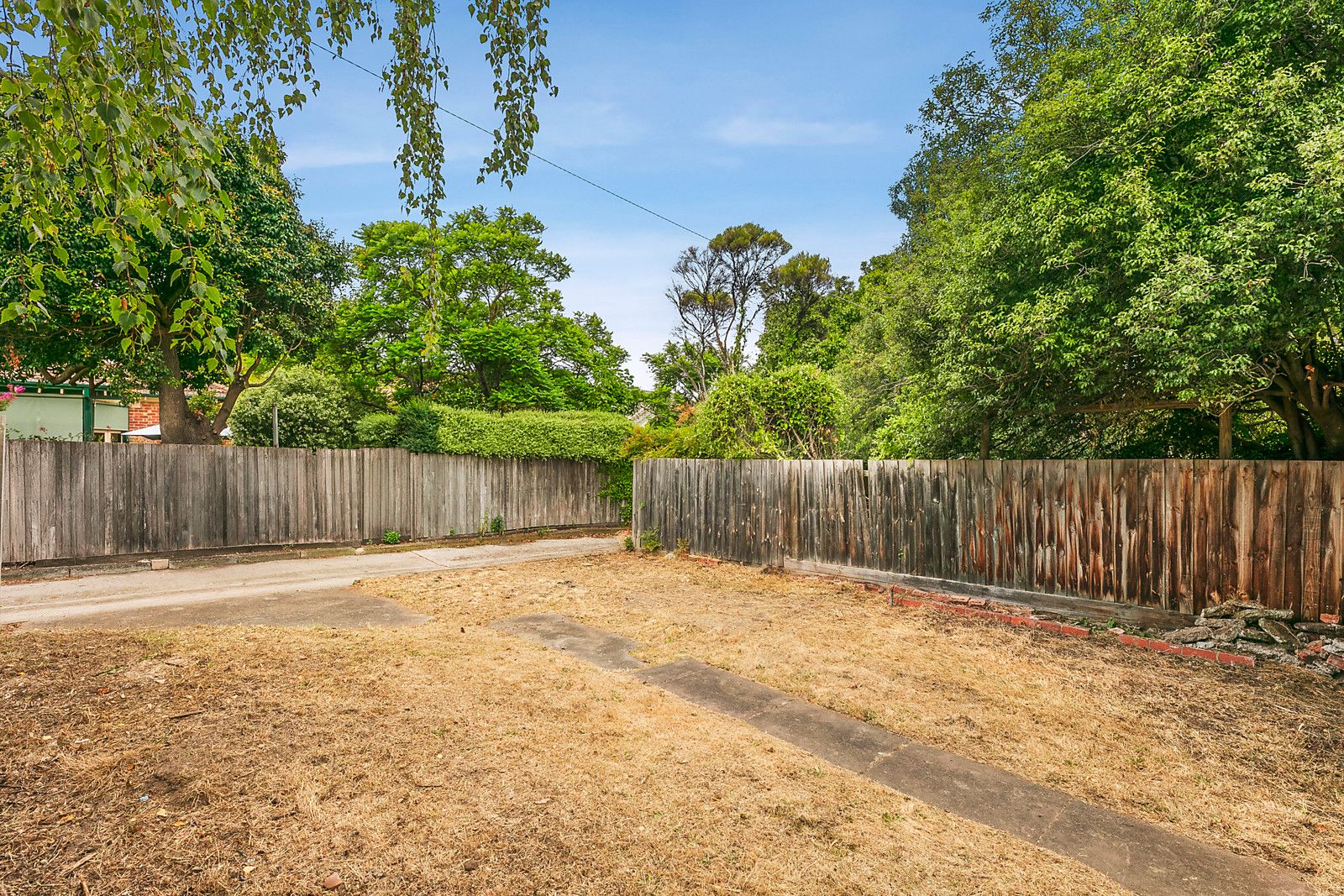 52 Madura Street, Travancore VIC 3032, Image 2