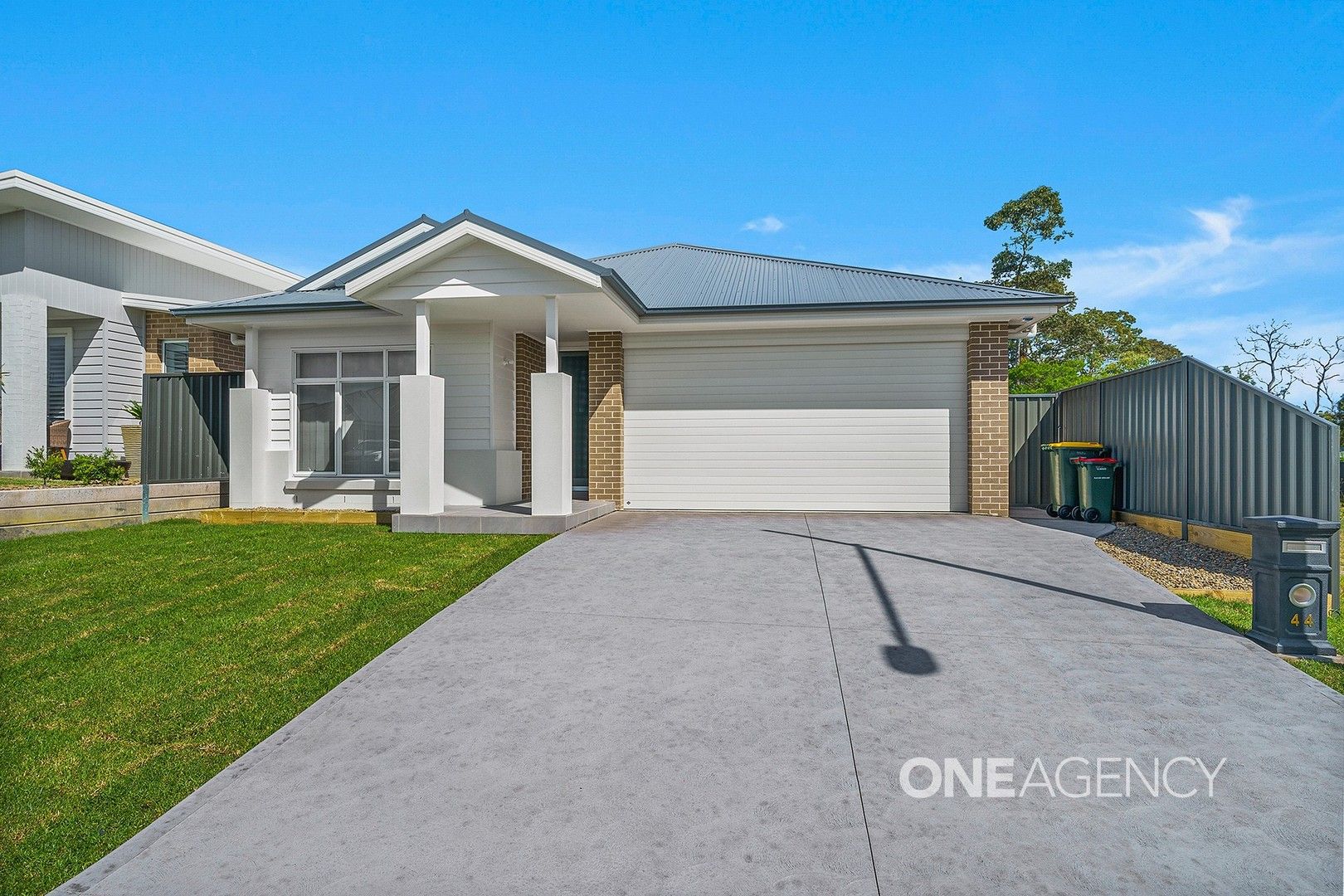 4 bedrooms House in 44 Horizon Crescent VINCENTIA NSW, 2540