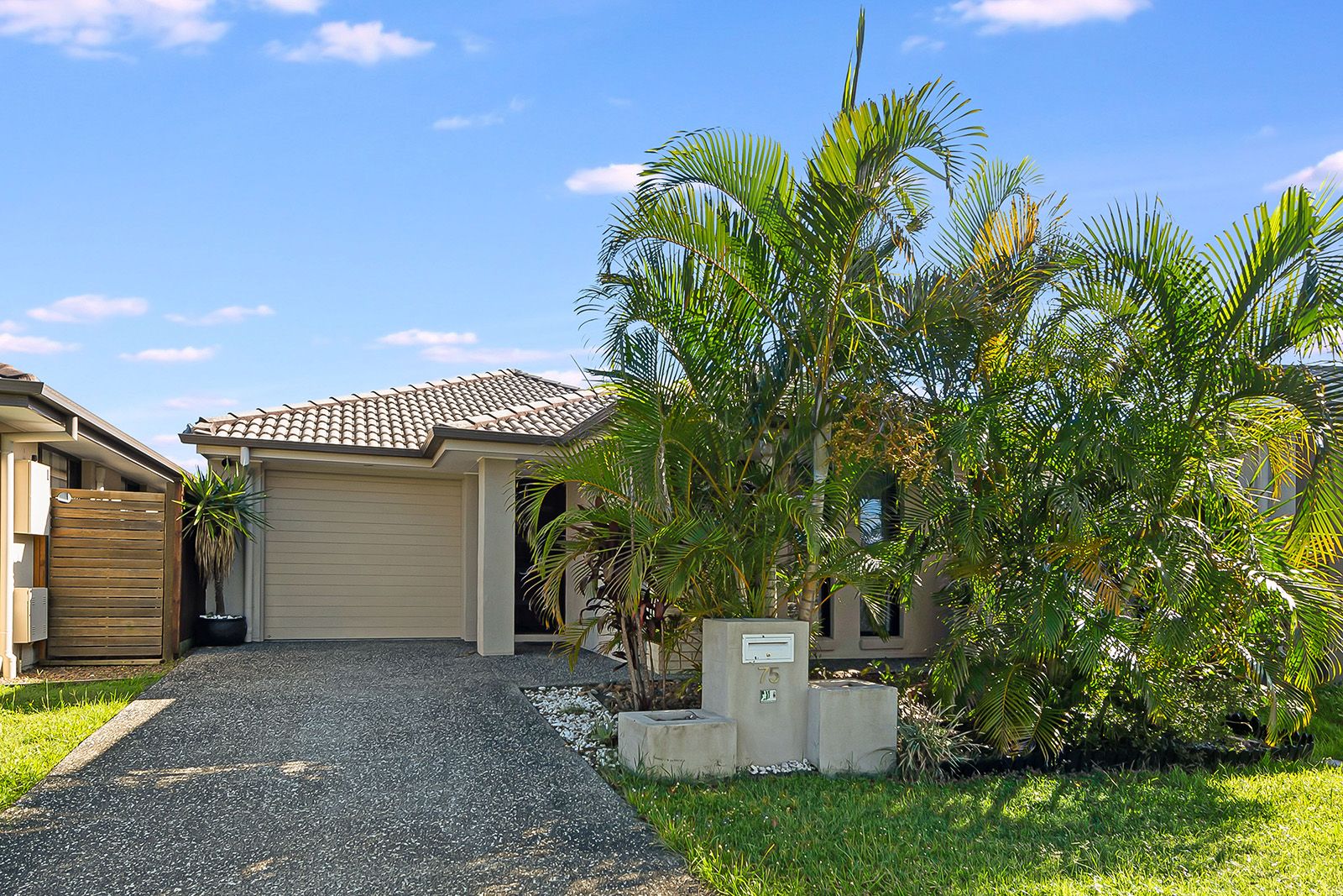 3 bedrooms House in 75 Diamantina Crescent FITZGIBBON QLD, 4018