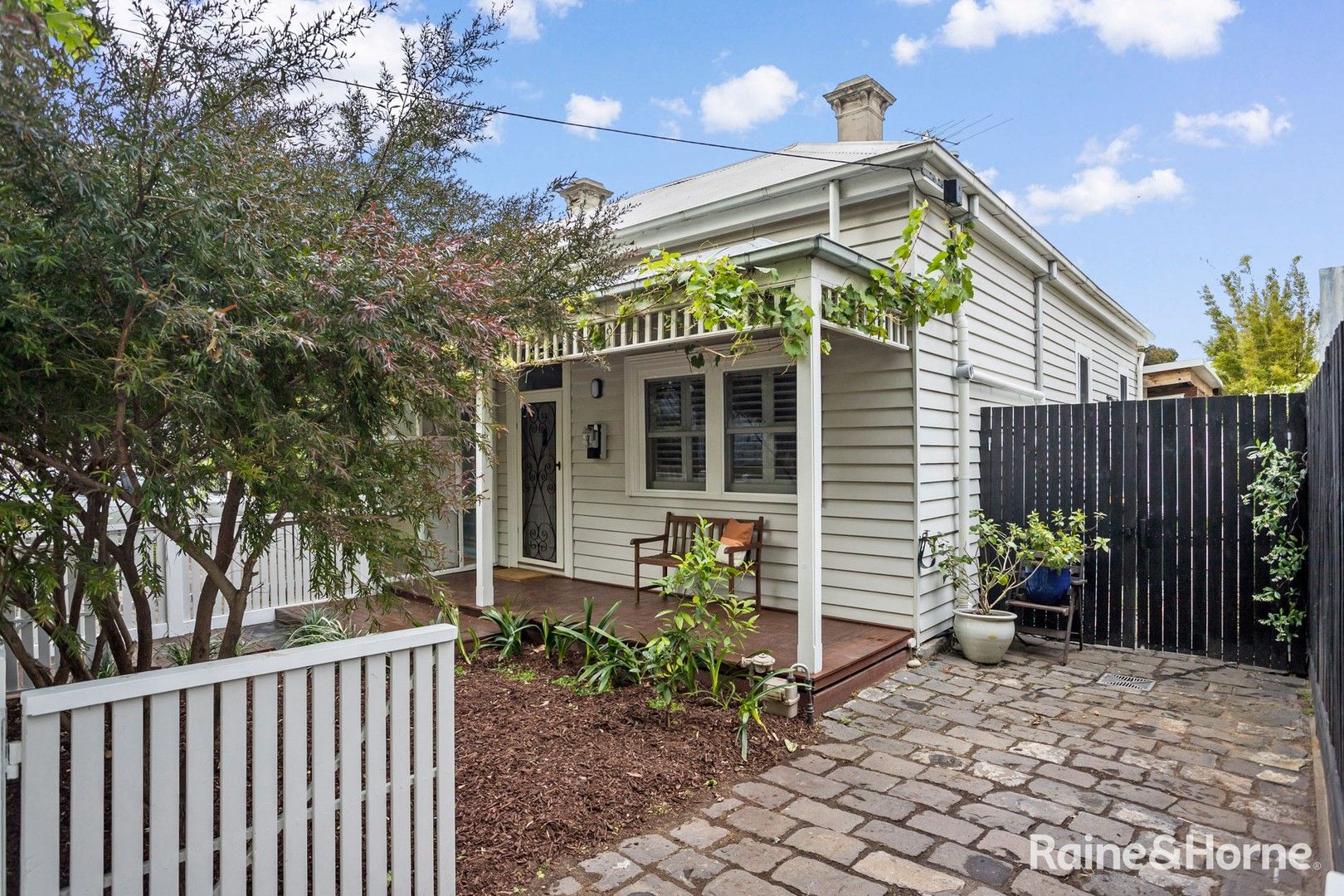 25 Melbourne Road, Williamstown VIC 3016, Image 0