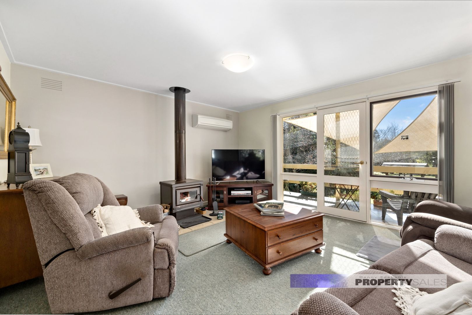 61 Pinnacle Drive, Rawson VIC 3825, Image 2