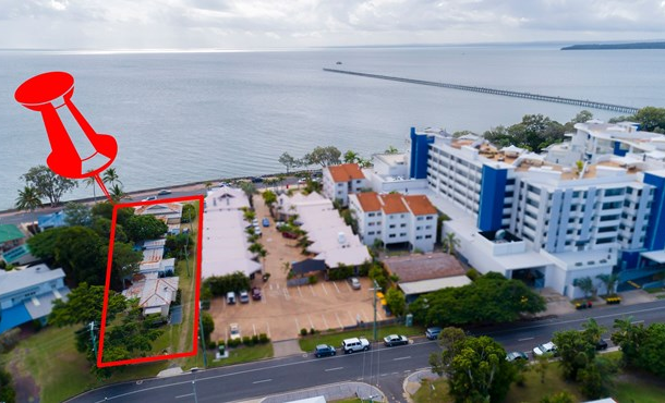 563 Esplanade , Urangan QLD 4655