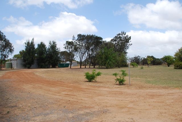 743 GERALDTON-MOUNT MAGNET ROAD, Moonyoonooka WA 6532, Image 2