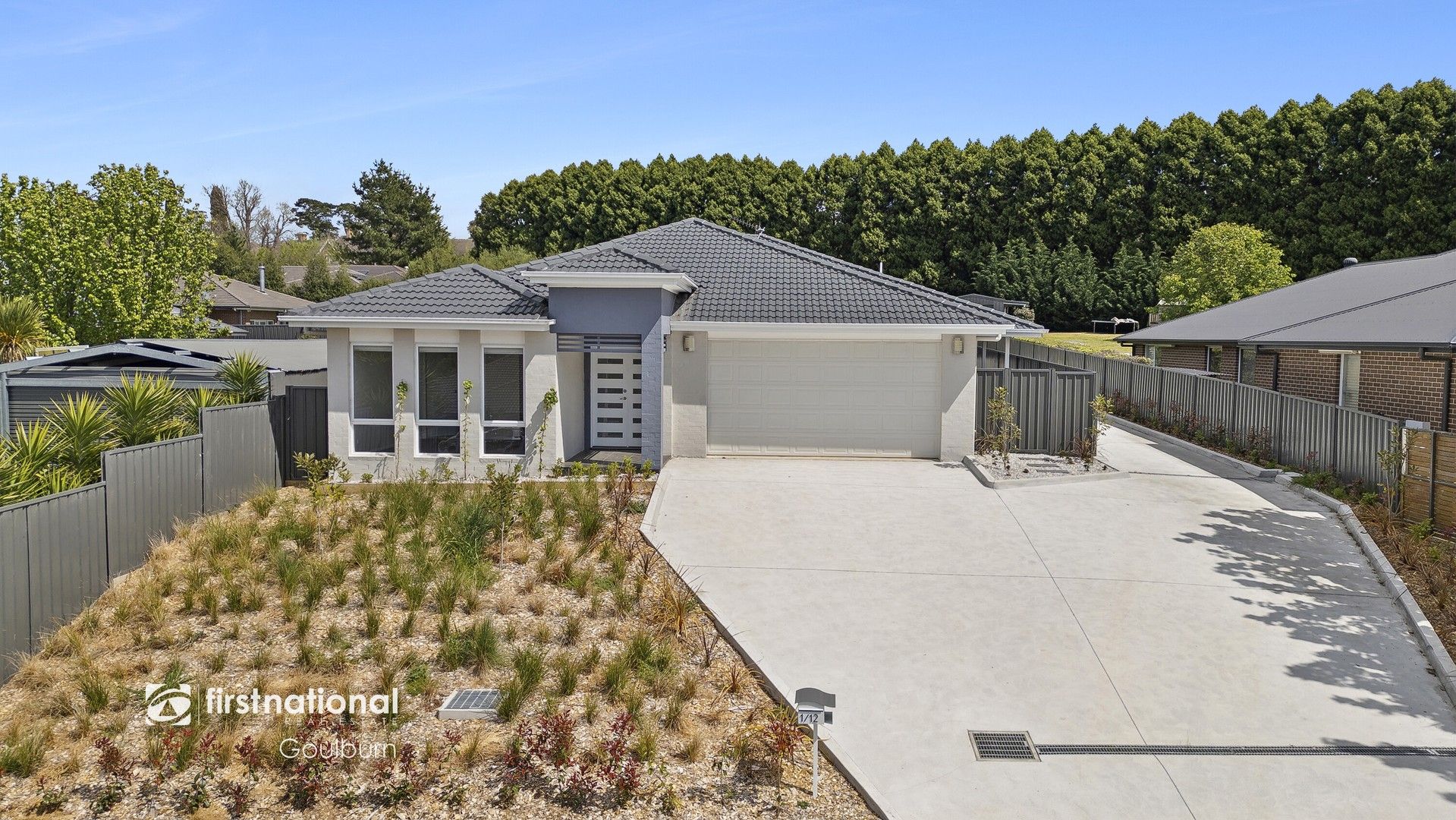 6 bedrooms House in 12 Poidevin Place GOULBURN NSW, 2580