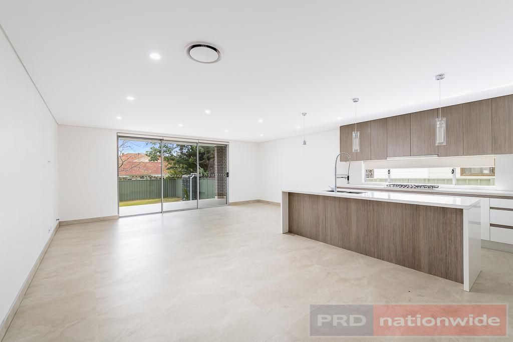6 Kerrie Crescent, Panania NSW 2213, Image 1
