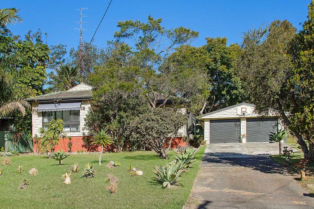 18 Southampton Avenue, Buttaba NSW 2283, Image 1