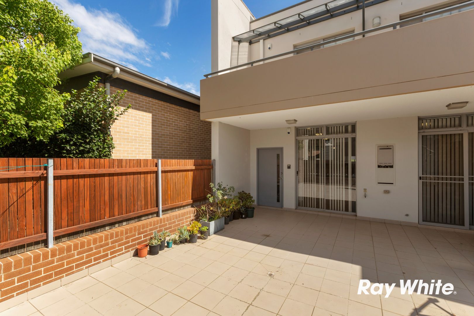 10/11 Glenvale Avenue, Parklea Property History & Address Research