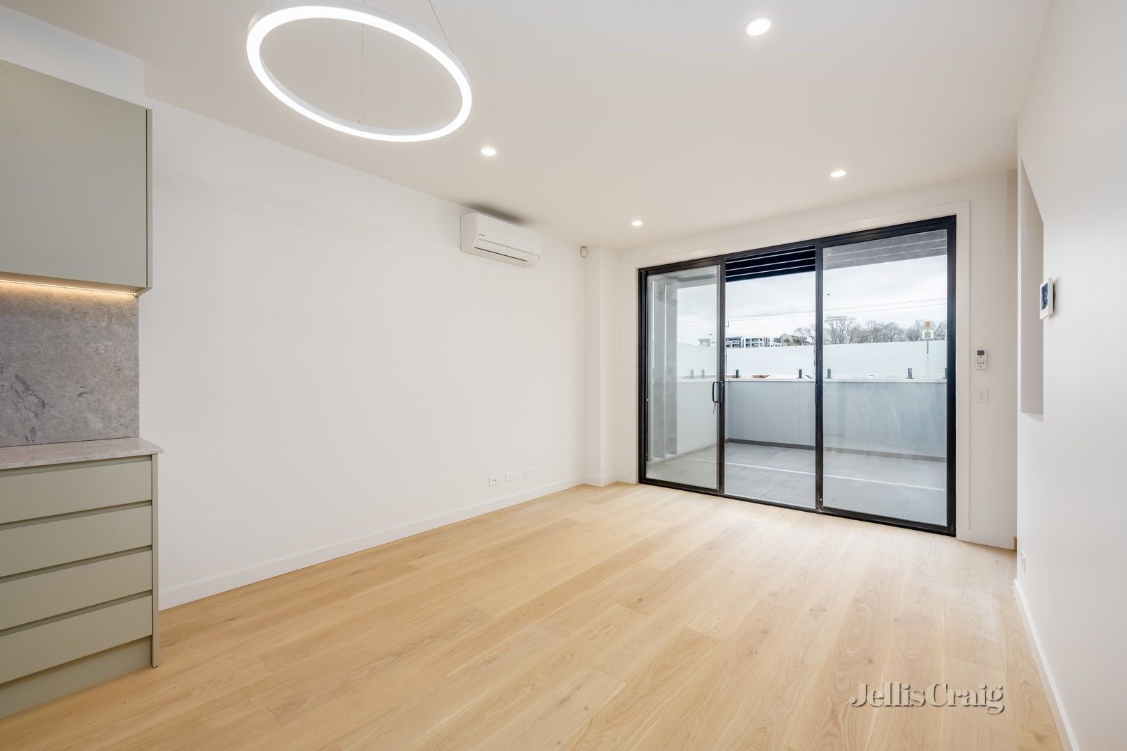 2 bedrooms Townhouse in 4/31-33 O'Connor Street BRUNSWICK EAST VIC, 3057
