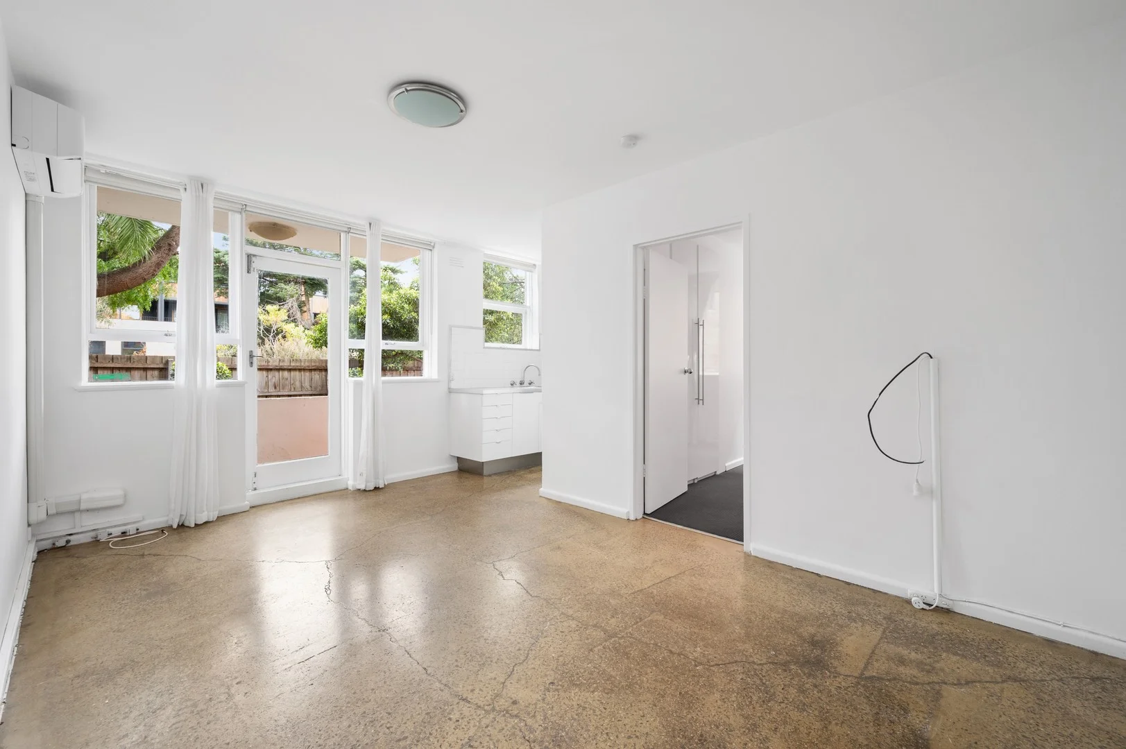 Primary image of 1/86 Ruskin Street, Elwood VIC 3184