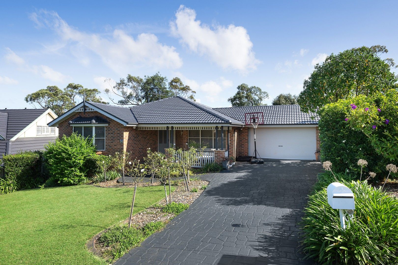 19 Pinecrest Street, Winmalee NSW 2777, Image 0