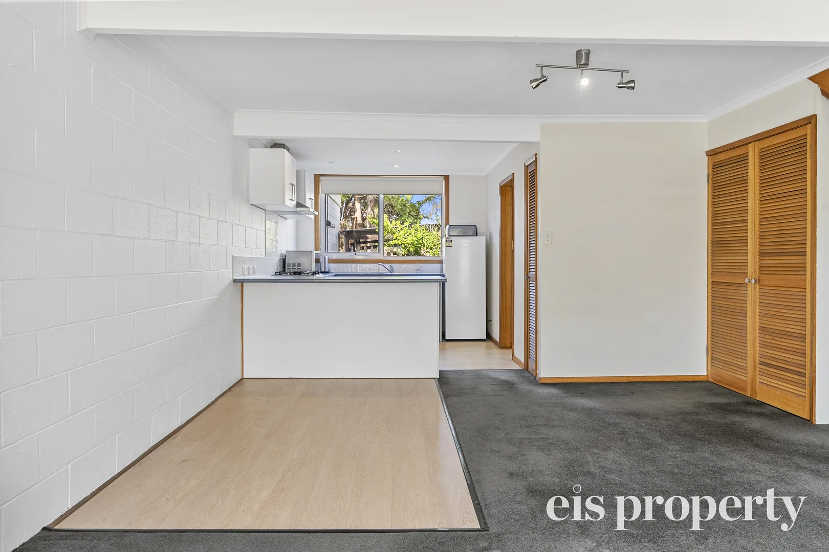 Additional image 10 of 2/64 Crystal Downs Drive, Blackmans Bay TAS 7052