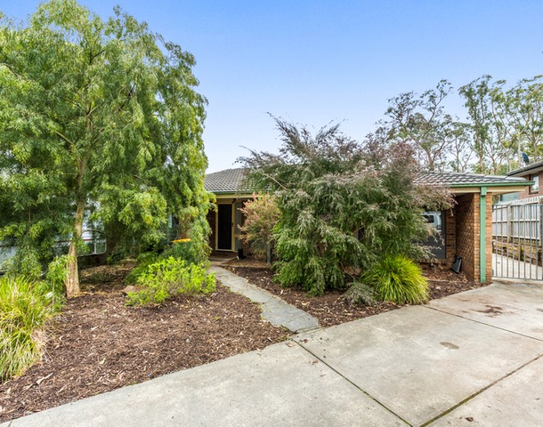 51 Rangeview Road, Mount Evelyn VIC 3796
