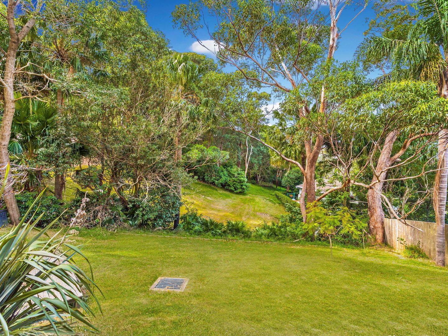 72 Mountain Road, Austinmer NSW 2515, Image 2