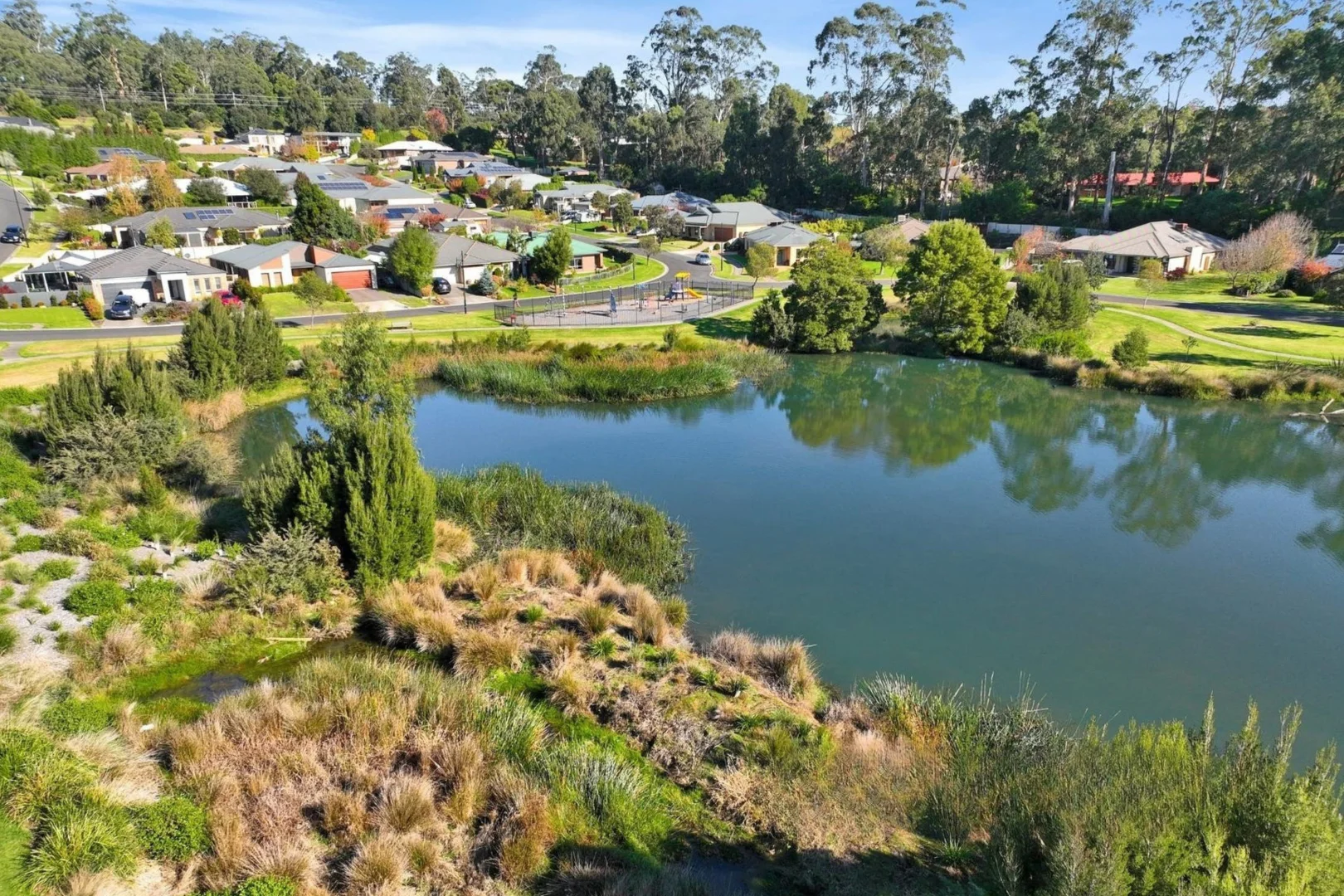 Additional image 7 of 26 Waterside Drive, Drouin VIC 3818
