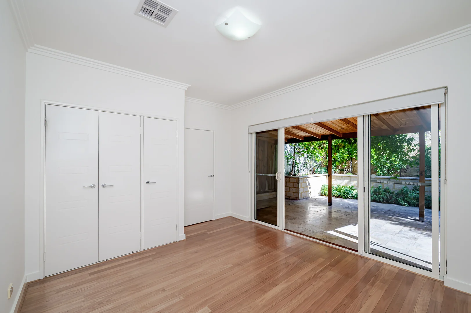 Additional image 14 of 9C Regent Street East, Mount Lawley WA 6050