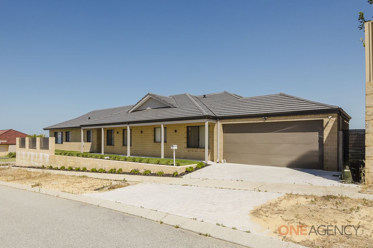 4 bedrooms House in 15 Ronsard View RIDGEWOOD WA, 6030