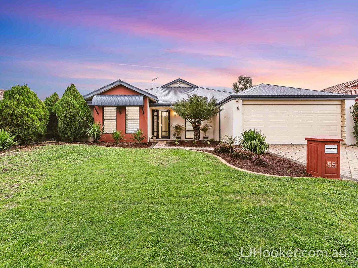 55 Bruce Road, Wattle Grove WA 6107, Image 0