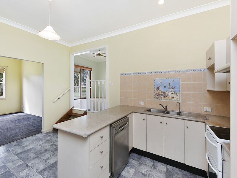 33 PELICAN STREET, Swansea NSW 2281, Image 2