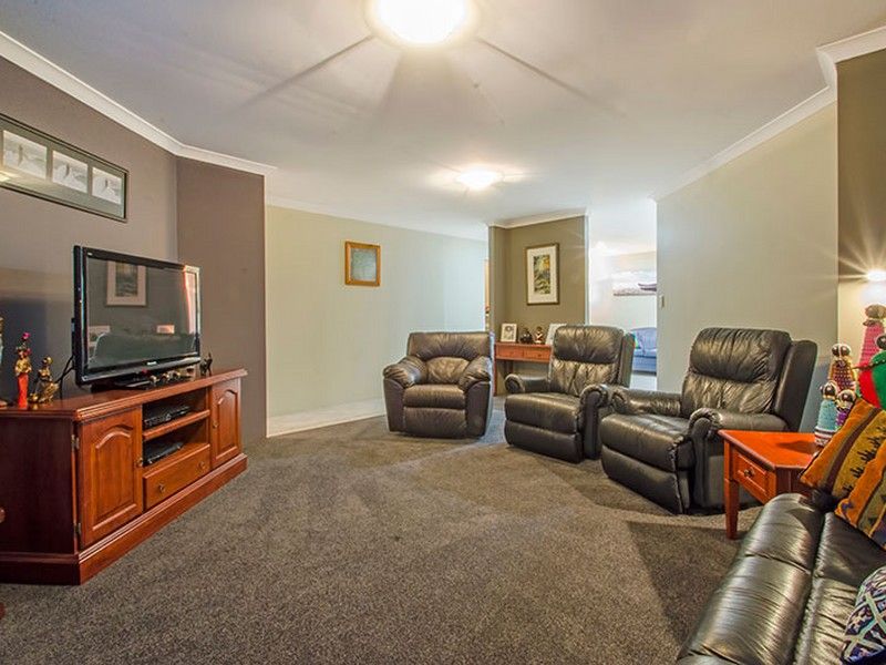 32 Hornibrook Road, Dalyellup WA 6230, Image 1