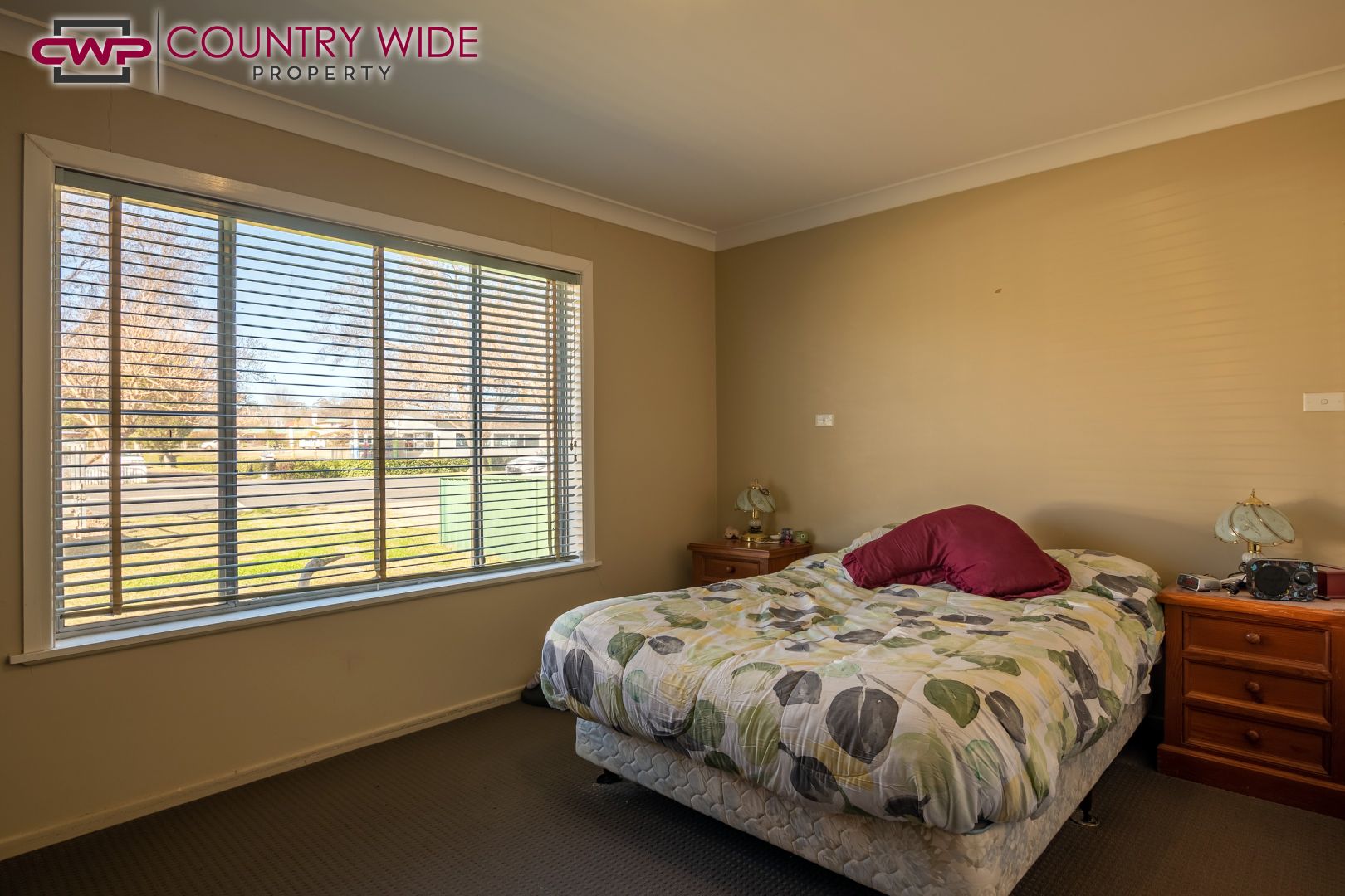 86 Grey Street, Glen Innes NSW 2370, Image 2