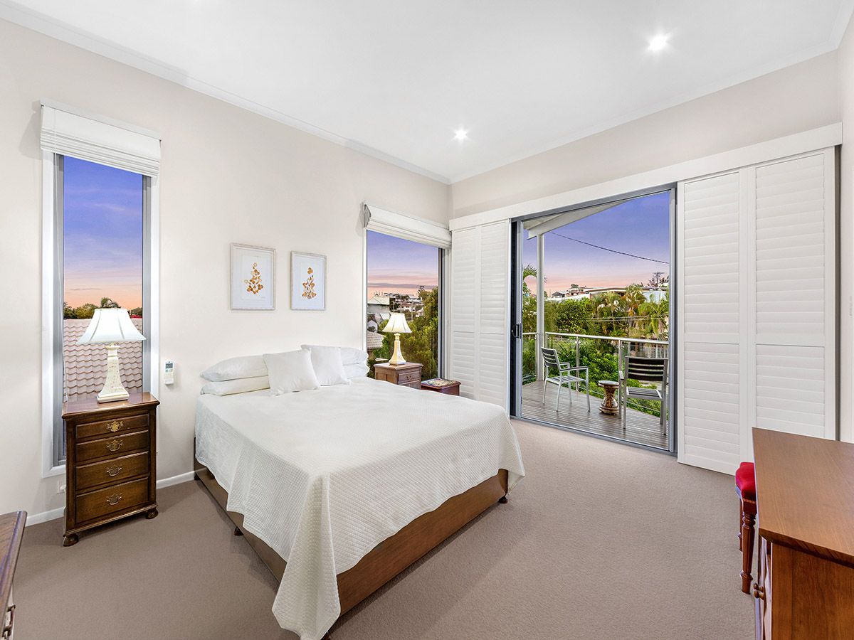 156 Melville Terrace, Manly QLD 4179, Image 2