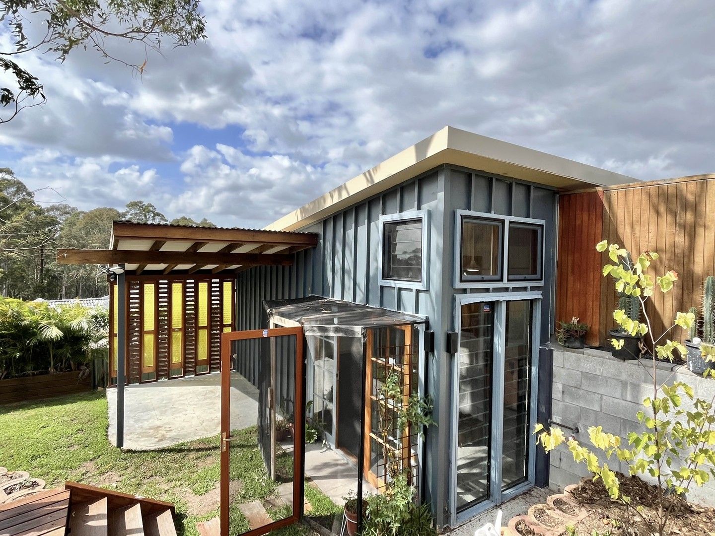 3 bedrooms House in 28a County Drive FLETCHER NSW, 2287