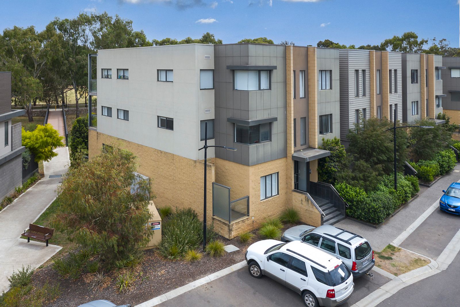 101/1 Collared Close, Bundoora VIC 3083, Image 2