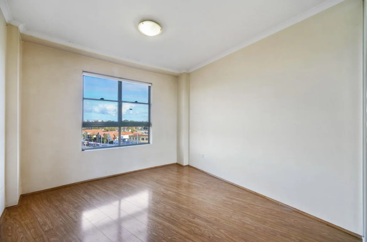 Additional image 62 of WeChat: KRL119 Fully Furnished-L6/60 Harbourne Rd, Kingsford NSW 2032