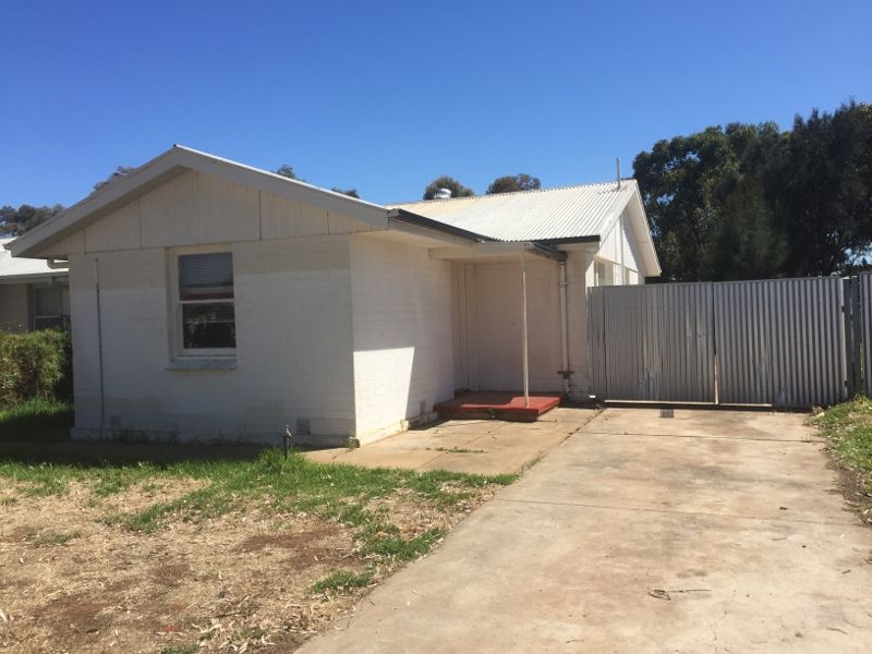 3 bedrooms House in 32 Moulds Crescent SMITHFIELD SA, 5114