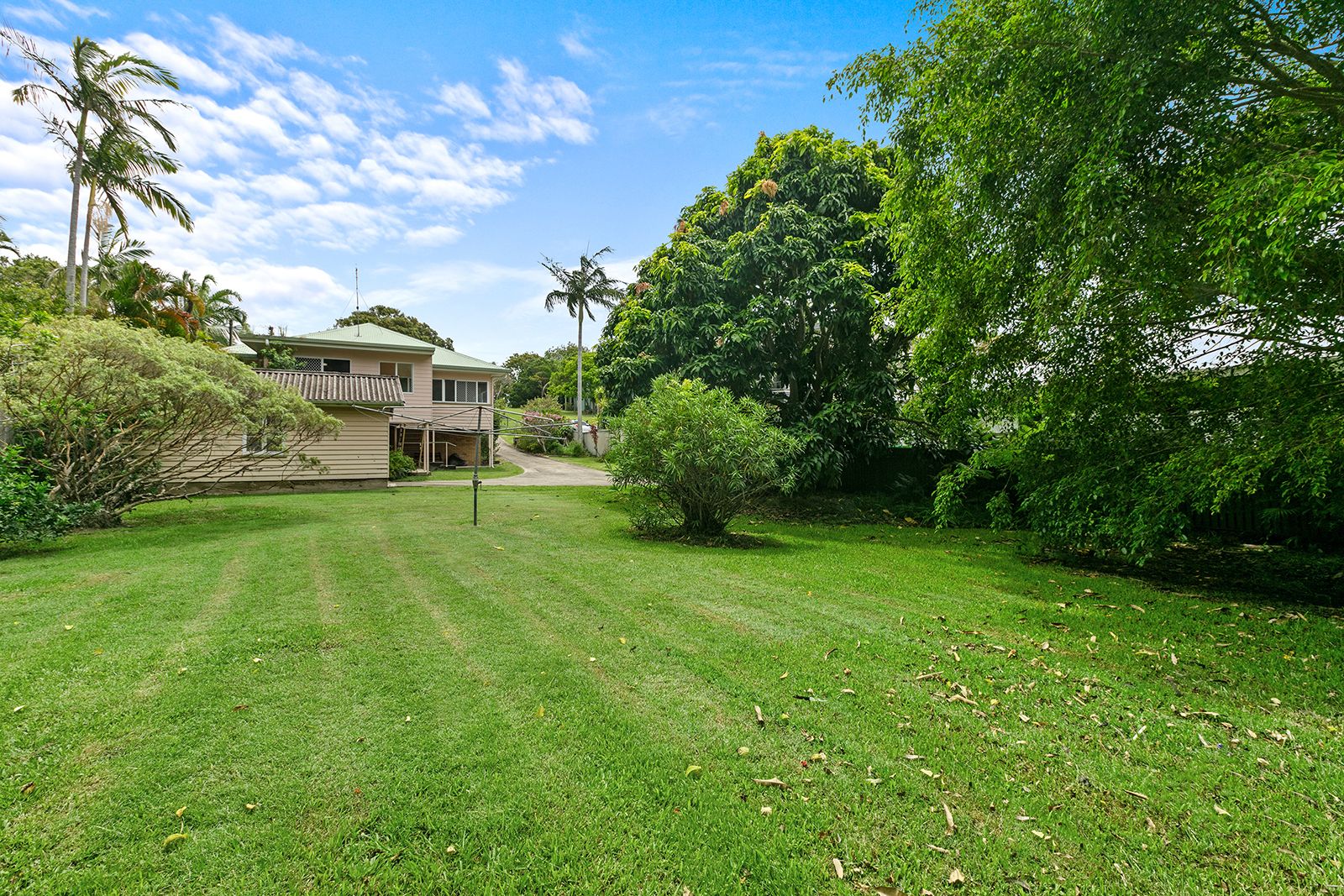 25 Seaview Terrace, Moffat Beach QLD 4551, Image 1