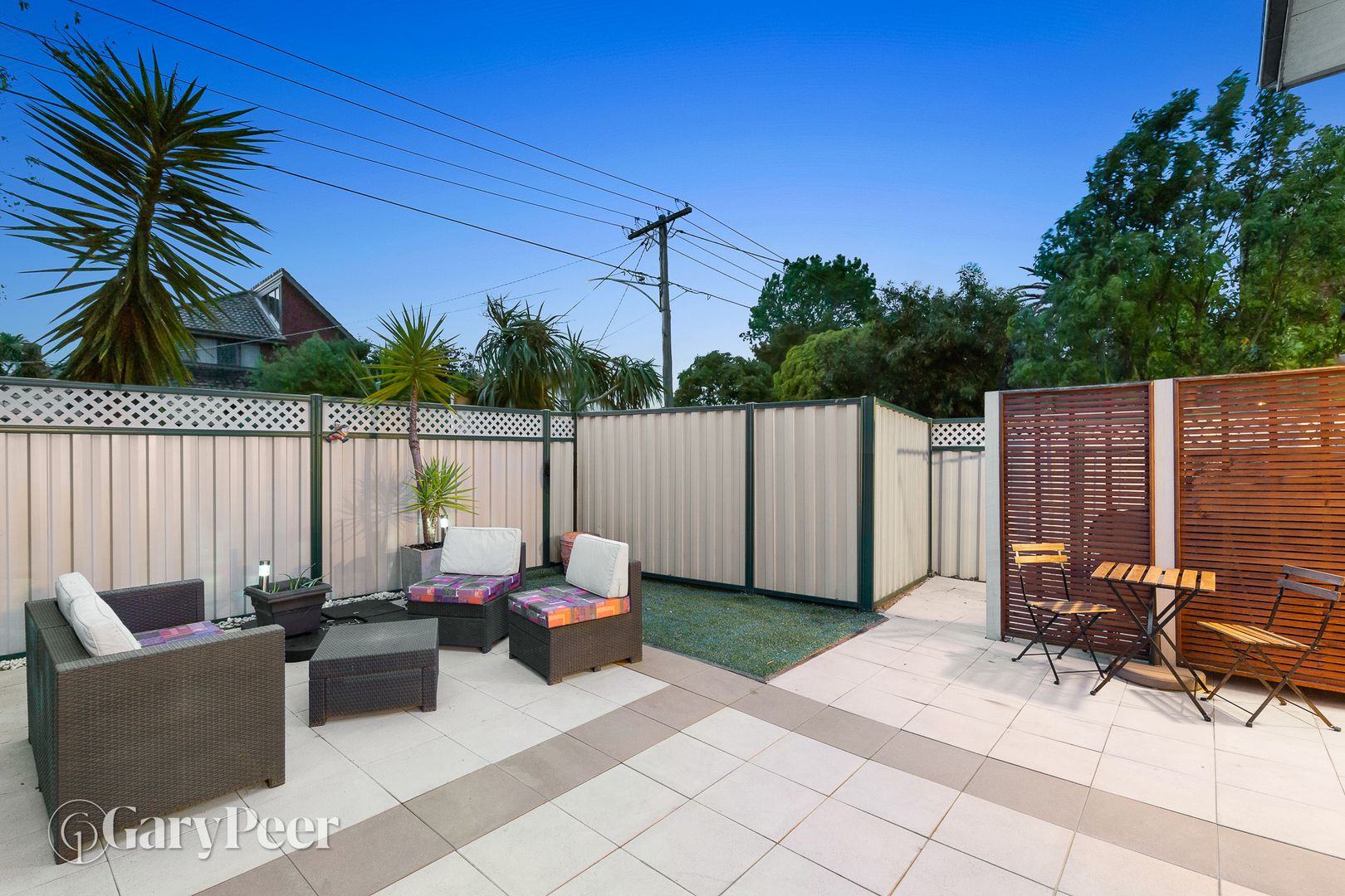 1/10 St Huberts Road, Carnegie VIC 3163, Image 1