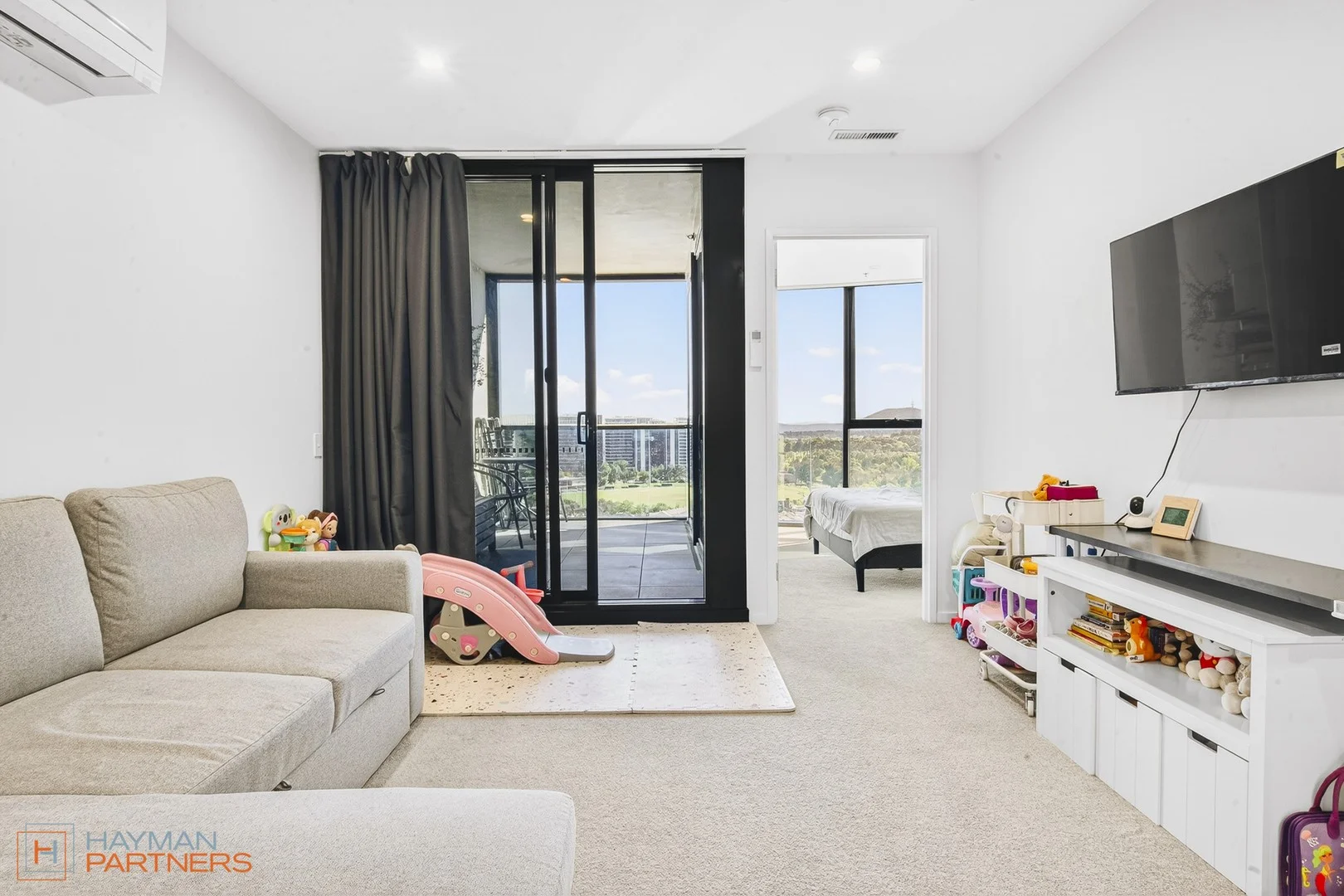 1005/15 Bowes Street, Phillip ACT 2606