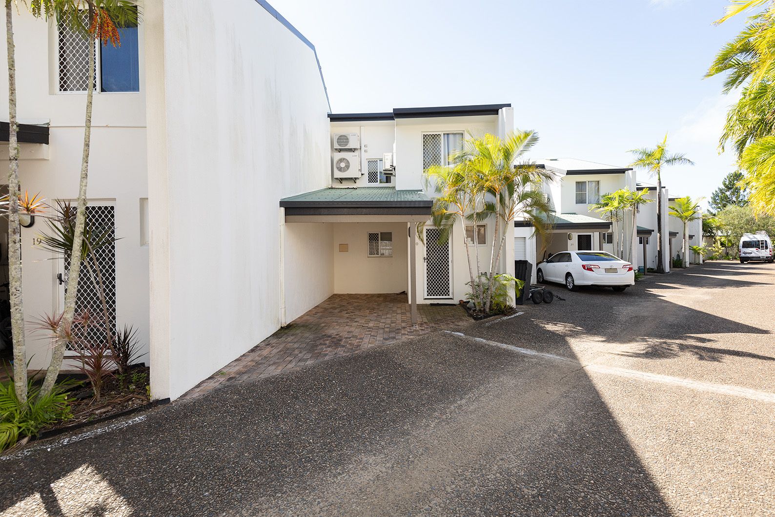 20/9 Pacific Drive, Blacks Beach QLD 4740, Image 0