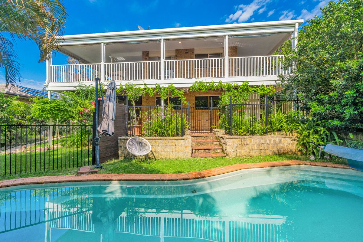 9 Rosewood Avenue, Bangalow NSW 2479, Image 2