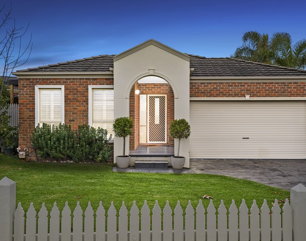 32 Farview Drive, Rowville VIC 3178