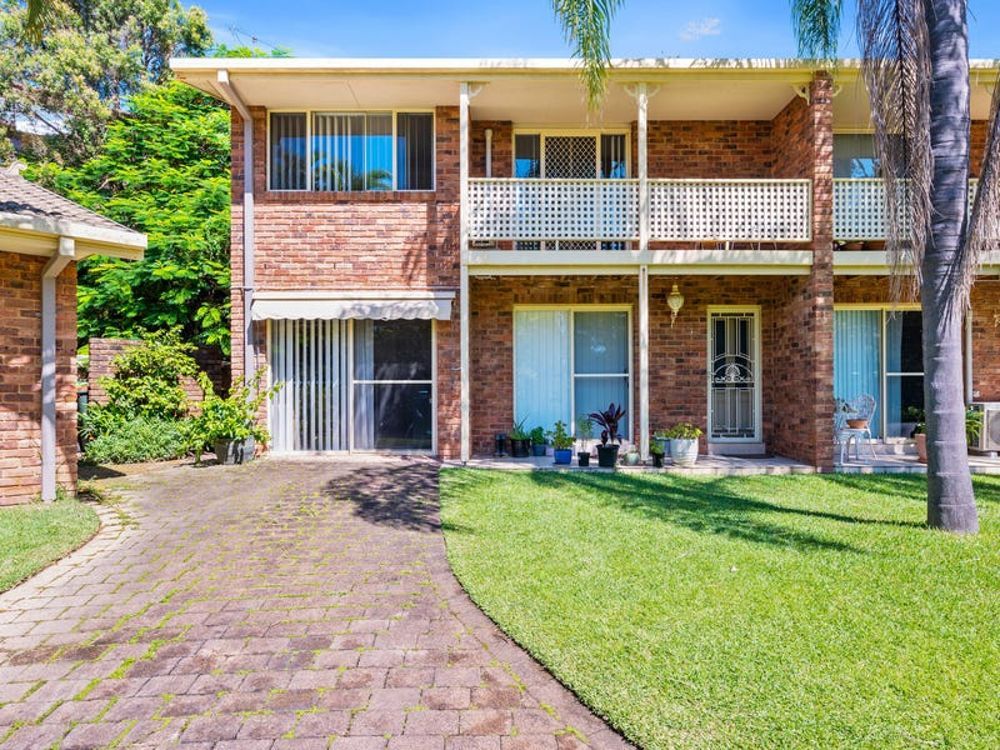 3 bedrooms Townhouse in 3/24 Links Avenue KORORA NSW, 2450