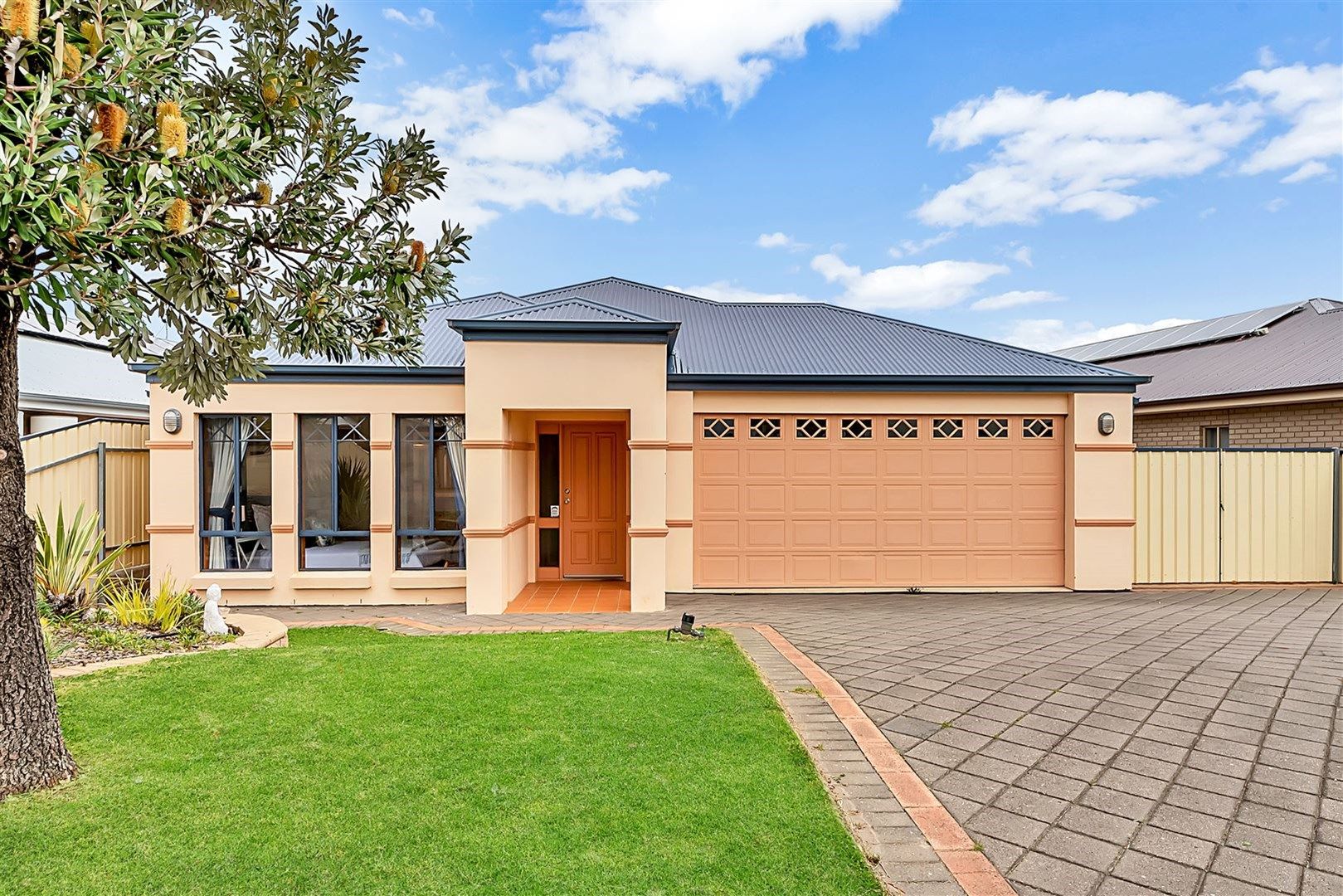 61 Wentworth Parade, Hindmarsh Island SA 5214, Image 0