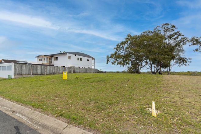 Picture of 8 Foreshore Drive, URANGAN QLD 4655