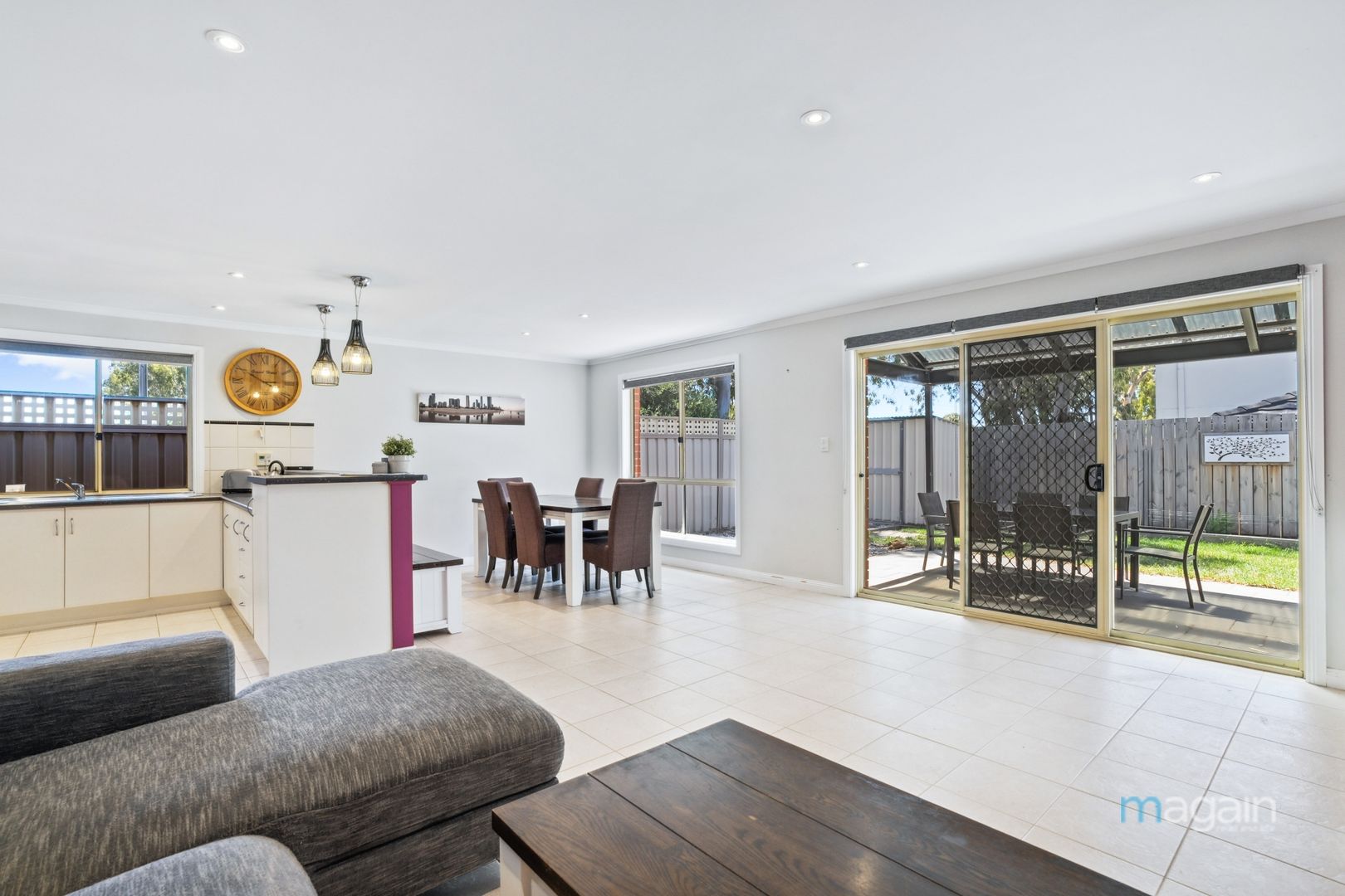 1/2 Glory Court, Happy Valley SA 5159, Image 2