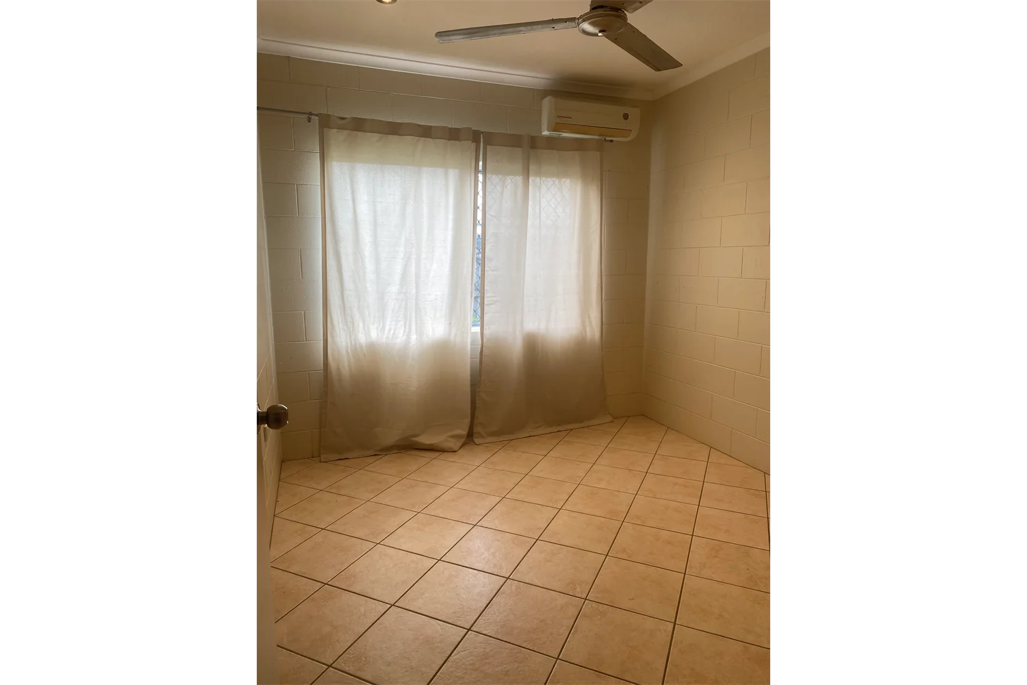 Additional image 6 of Bentley Park QLD 4869