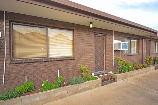 Picture of 2/70 Binya Street, GRIFFITH NSW 2680