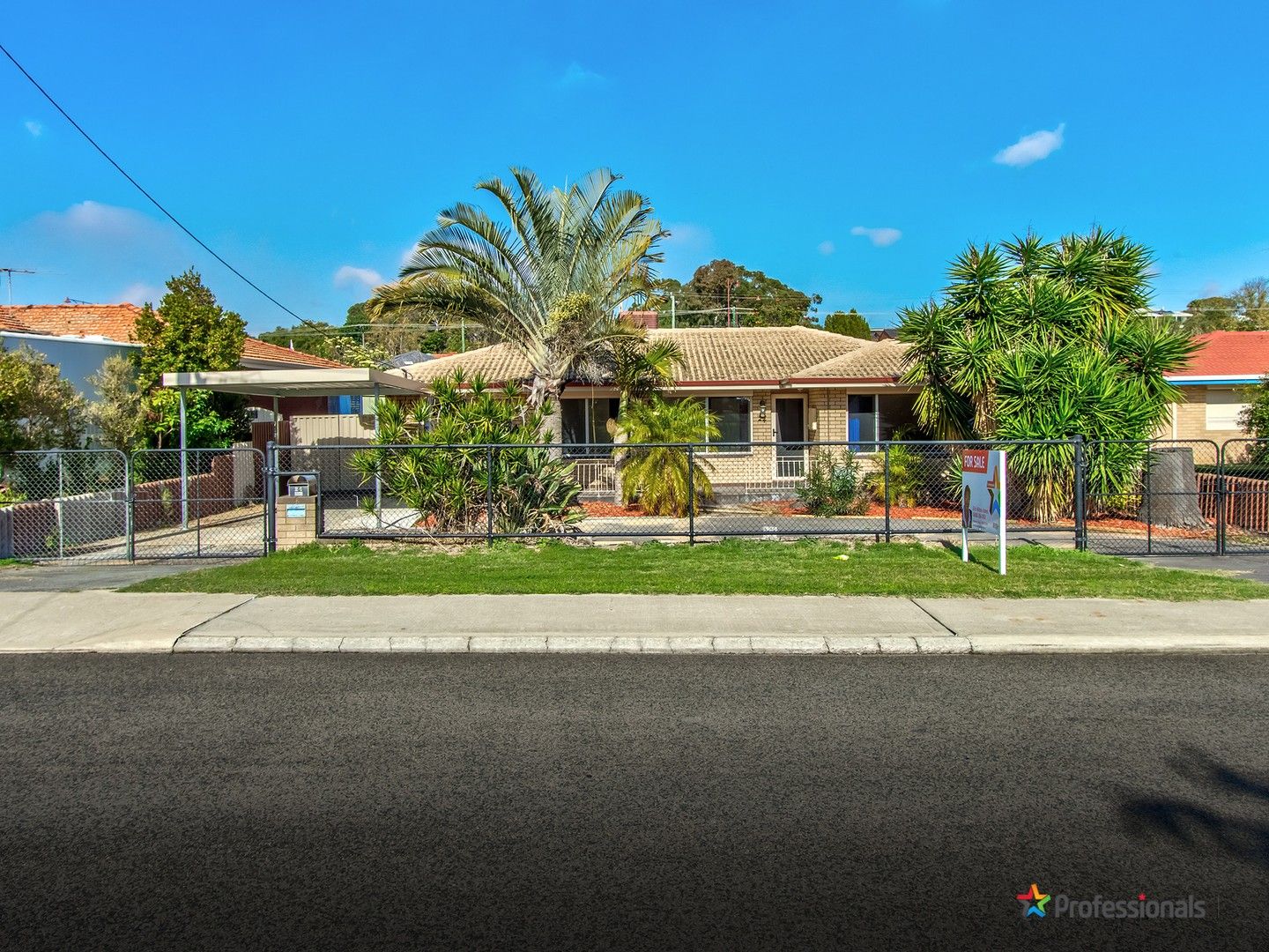 4 bedrooms House in 24 Casserley Way ORELIA WA, 6167