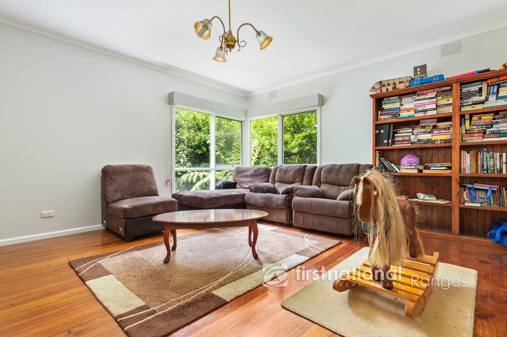 15 Maurice Street, Cockatoo VIC 3781, Image 2