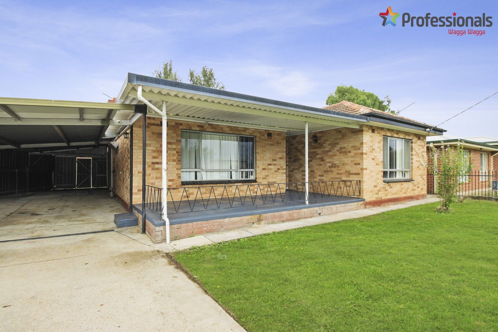 33 Higgins Avenue, Wagga Wagga NSW 2650, Image 2