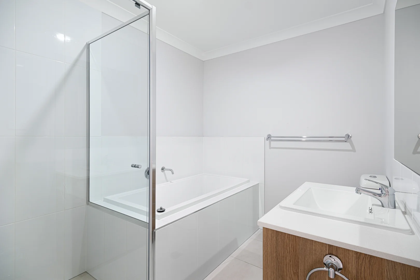 Additional image 10 of 1/38 Broadmeadow Wy, Edgeworth NSW 2285