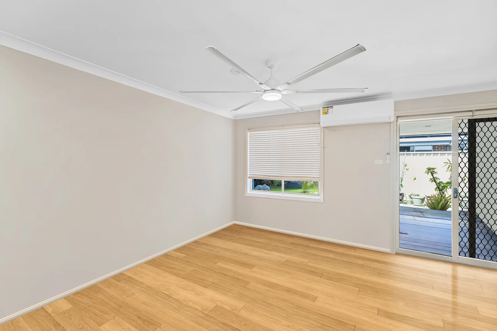 Additional image 5 of 11/19-23 Warrigal st, Blackwall NSW 2256