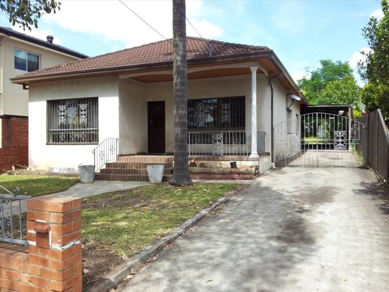 3 bedrooms House in 53 Cambridge St PENSHURST NSW, 2222